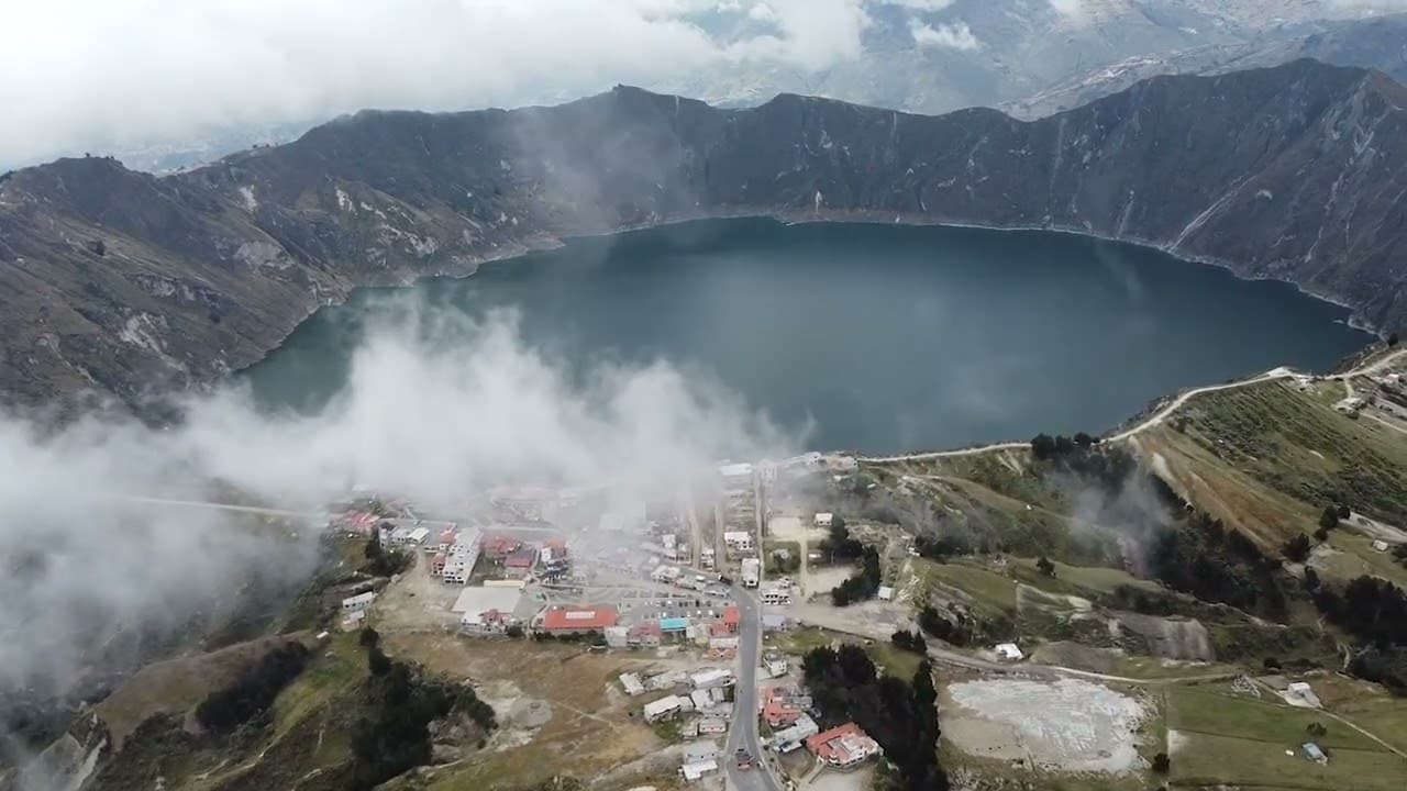 Quilotoa Crater Lake: Ecuador's Hidden Gem